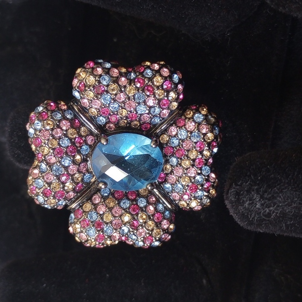 Signed JB Pastel Crystals flower clover Ring